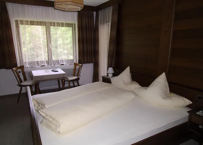 Haus Weidmannsheil * Λάνγκενφελντ