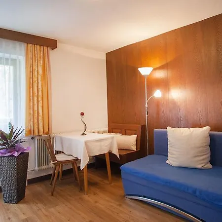 Apartment Haus Weidmannsheil